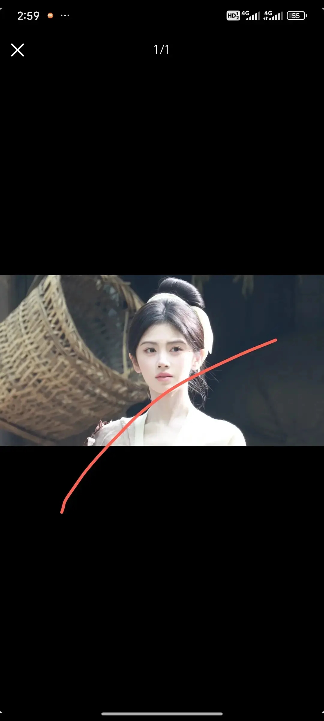 鞠婧祎简直太白了，素颜都像化妆