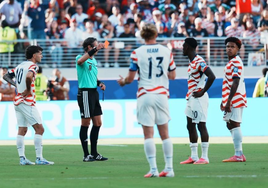 美国球员禁赛缓期一年美国头号射手被红牌罚下但仍可参赛 FIFA 官方重磅裁决引发