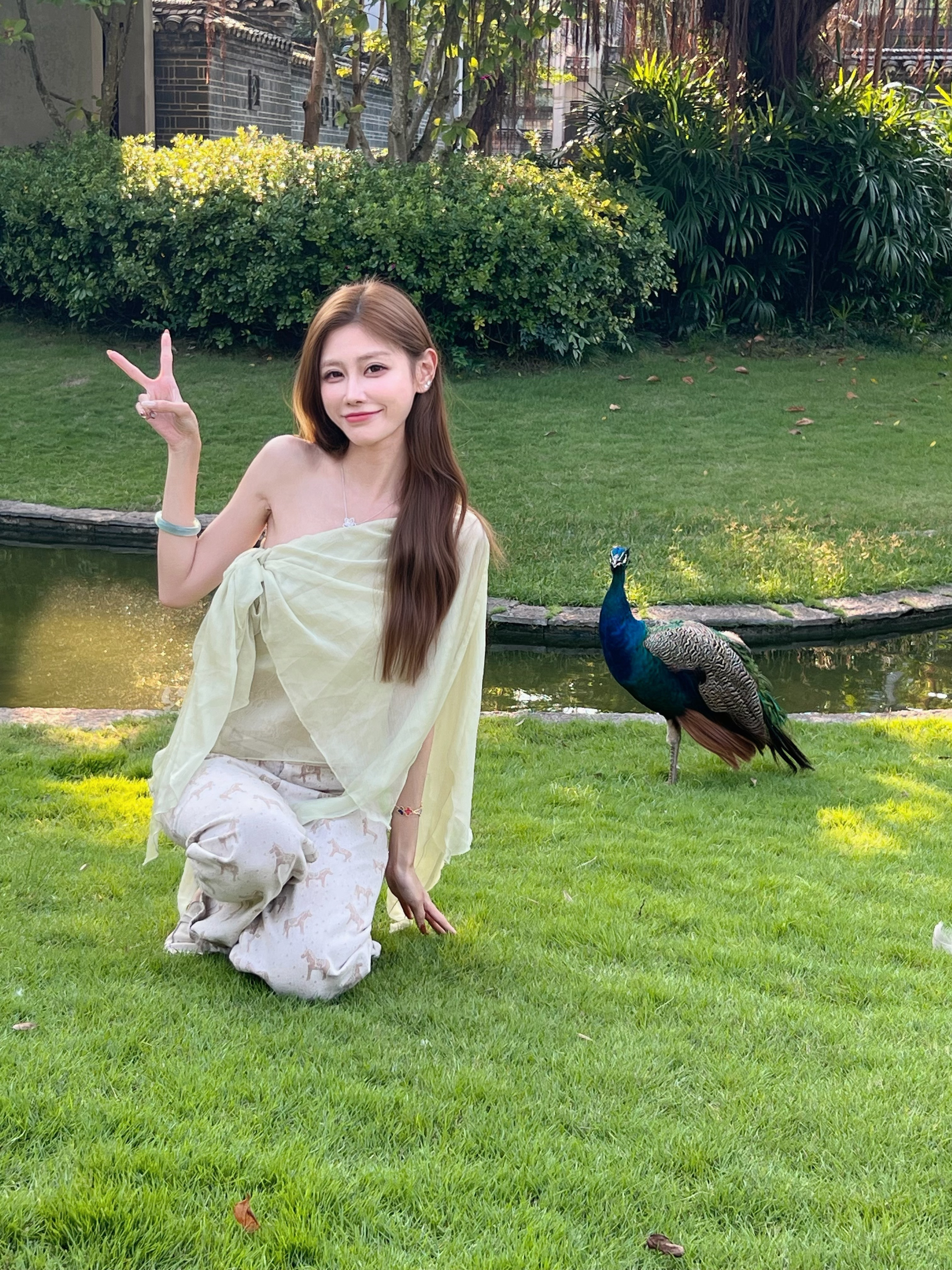 非要给鸭子发烟！！！！这个悦榕庄的乌龟是萎了吗？？？？ ​​​