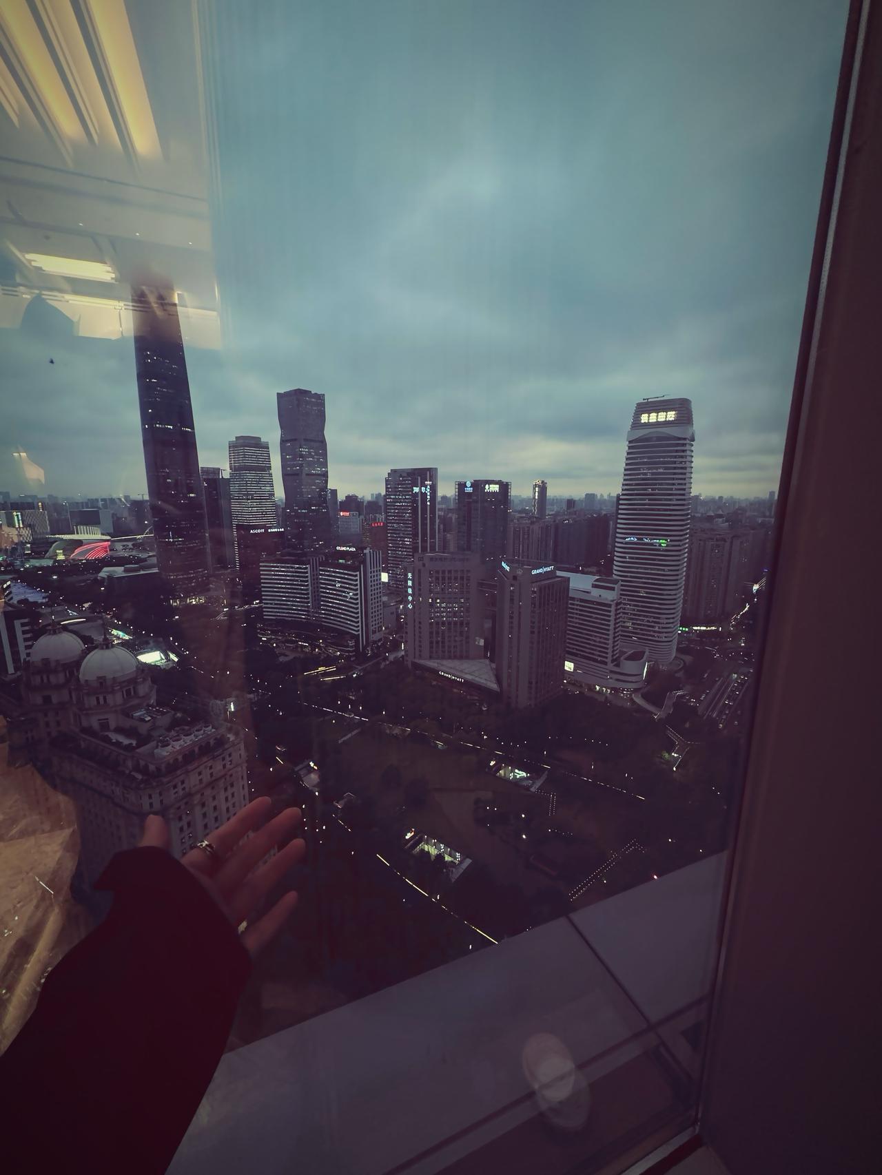 爱你的人永远知道怎么爱你
