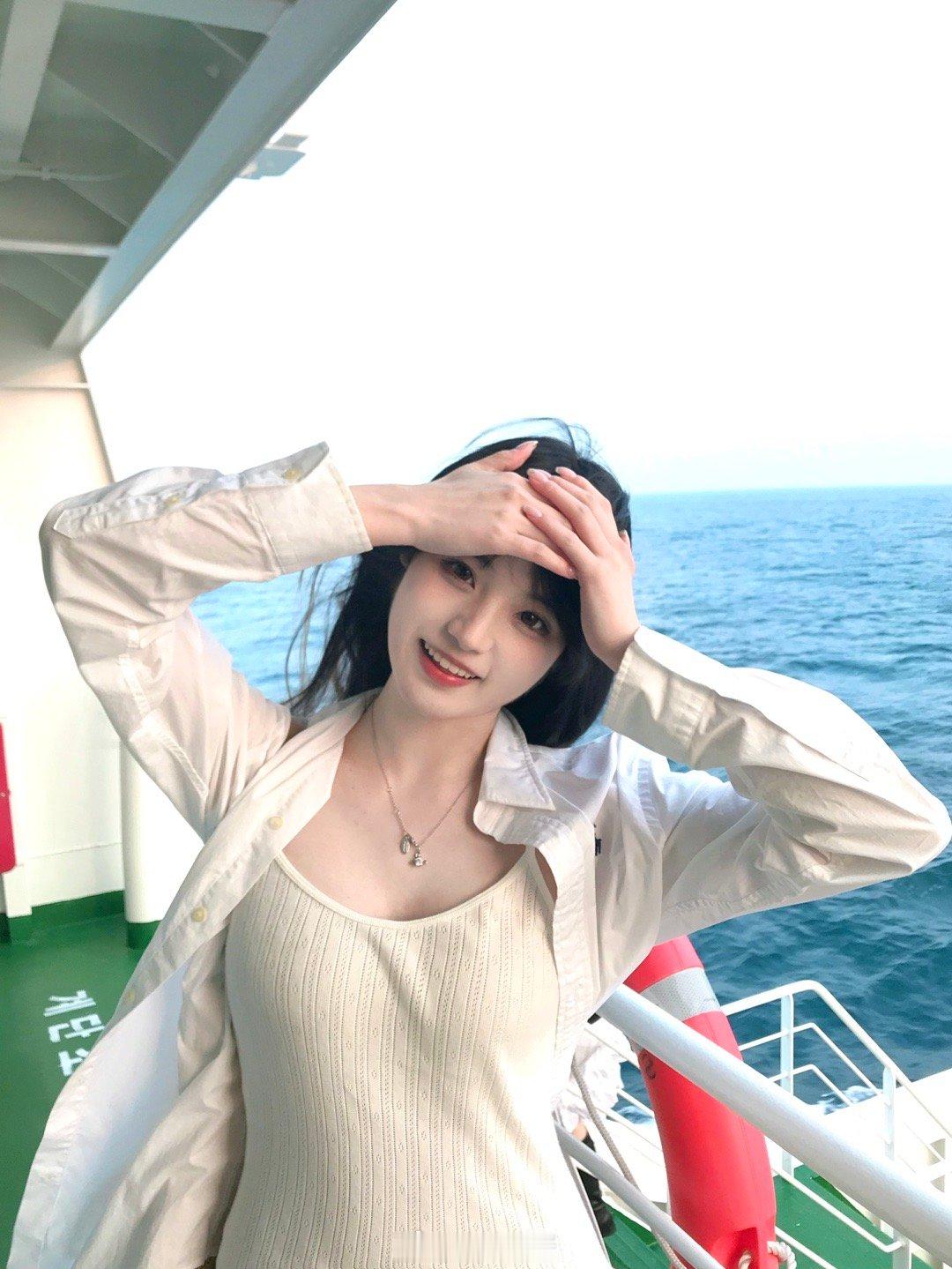坐船上牛岛🛳 