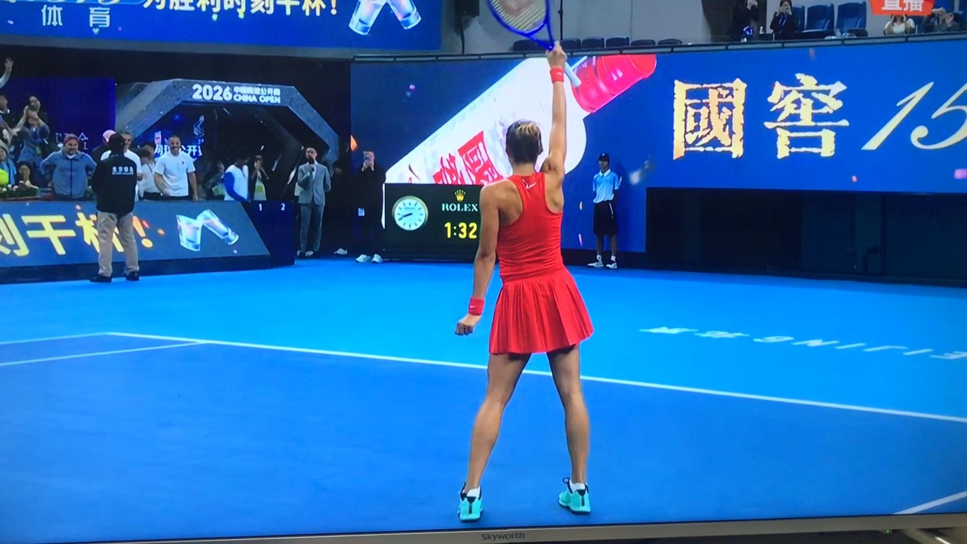 热泪盈眶，你终于回来了！本土中网第一人！郑钦文2-0战胜梅尔滕斯！赛后采访好感动！！