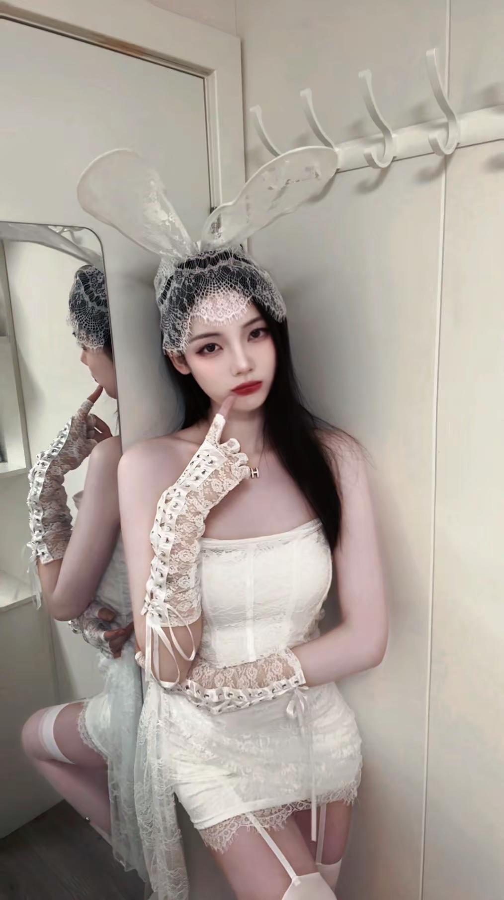 算了  我最爱你了。