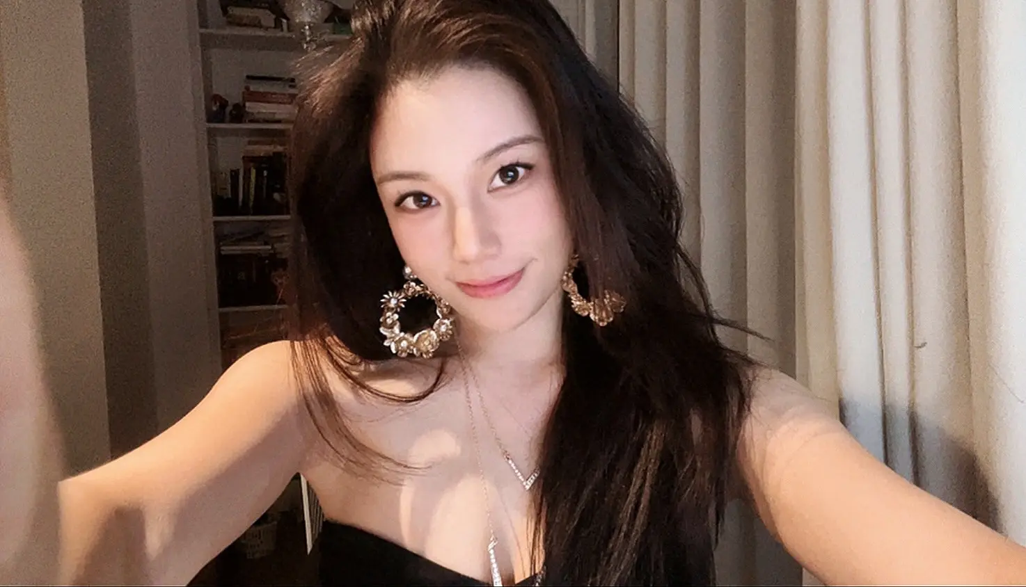 常常倔强，偶尔漂亮。