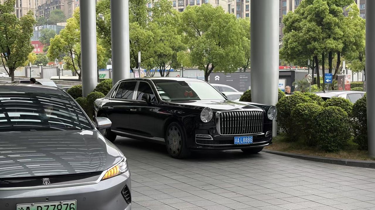 话说这车有钱是不是就可以买得到？【来自懂车帝车友圈】