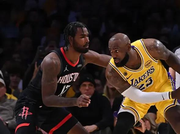 16分10篮板！火记：伊森今天表现很出色，休斯顿辜负了你
04月20日讯，在备受