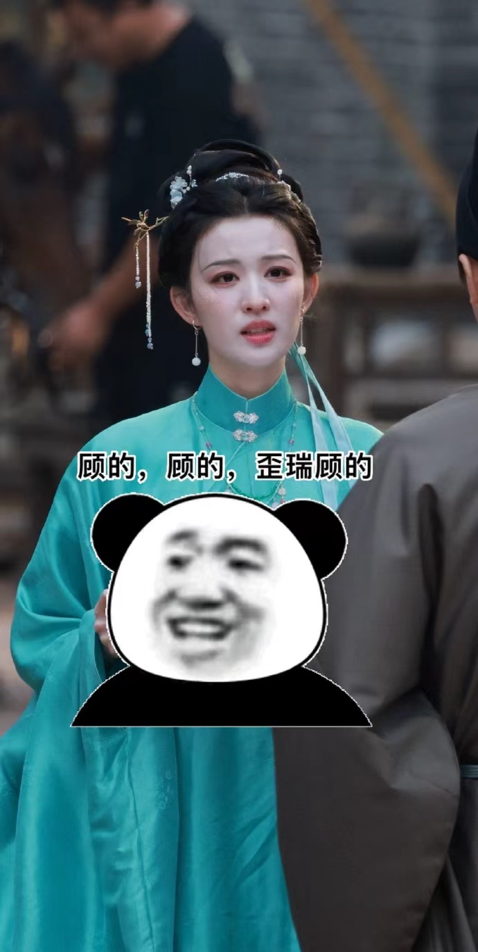 王楚然明月录湖绿色造型路透，王楚然湖绿色古装造型温婉明媚啊，这套真的有被美到！ 