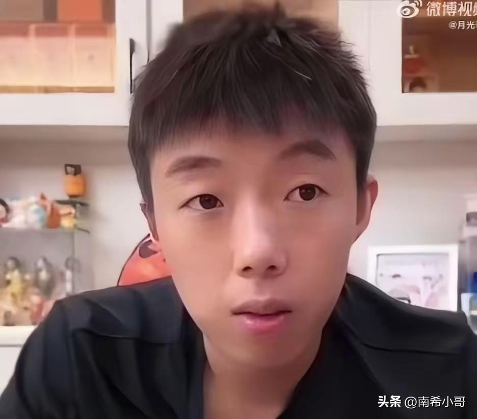 温瑞博为何会连续输给周启豪和向鹏？
尹航直播时说了实话，
别看温瑞博打外协很生猛
