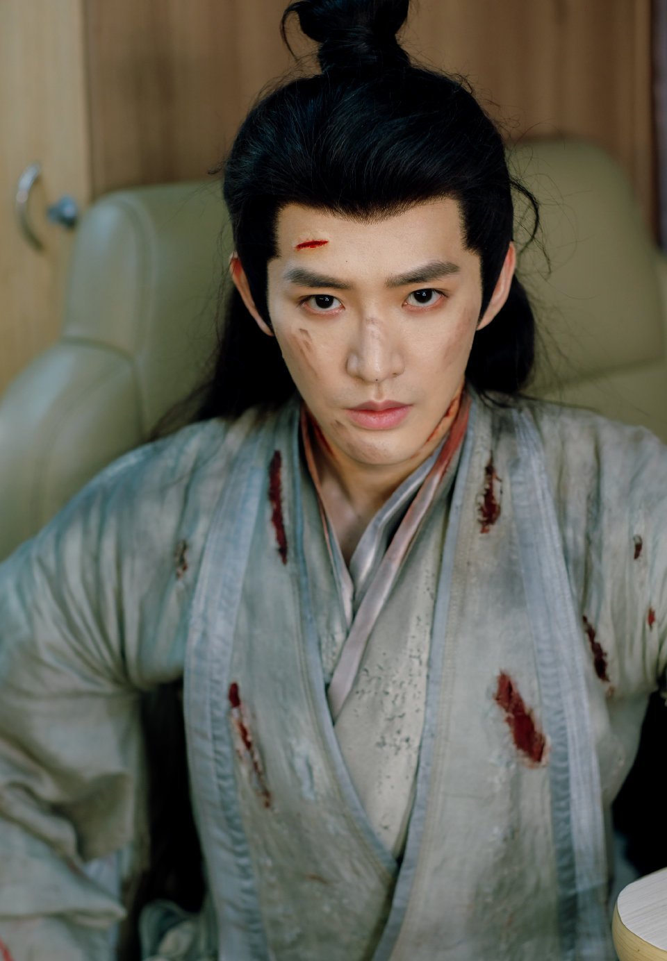 #邓为[超话]#𝓛𝓲𝓰𝓱𝓽 𝓯𝓪𝓵𝓵𝓼 𝓸𝓷 𝔂𝓸?