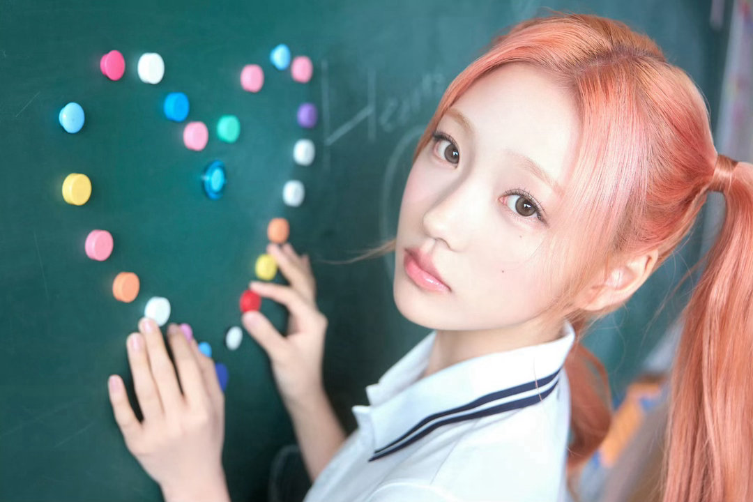 stella  等你下课一起走好吗📖🖊️ 
