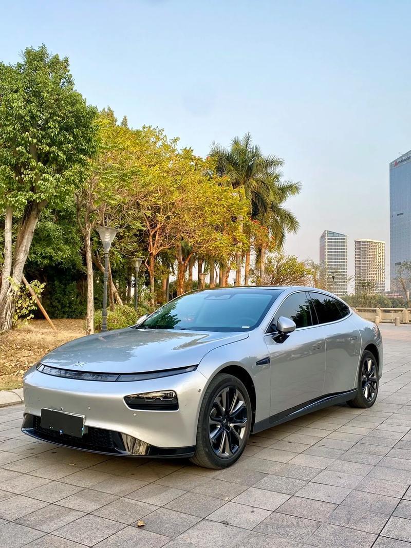 20-28 万买纯电轿跑？二手小鹏P7让科技与运动一步到位
作为新势力轿跑的标杆