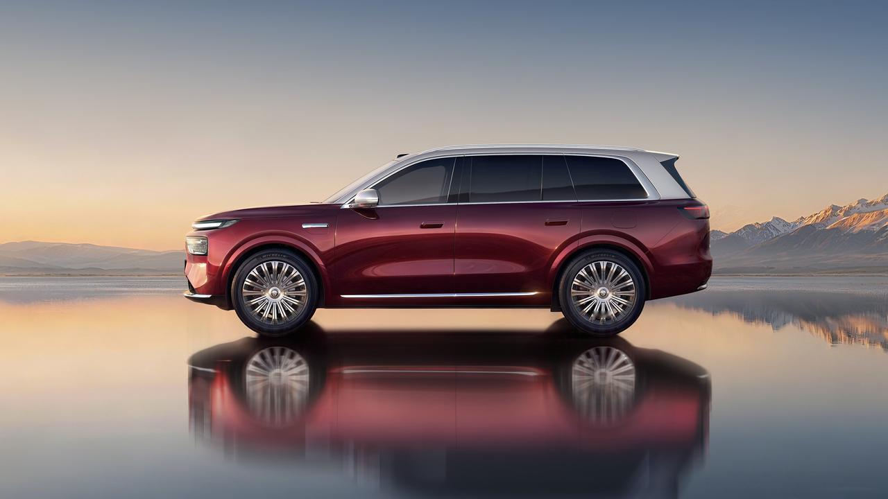 又一款旗舰大六座SUV登场！奕境X9官图发布
就在今天，奕境汽车品牌总经理在社交