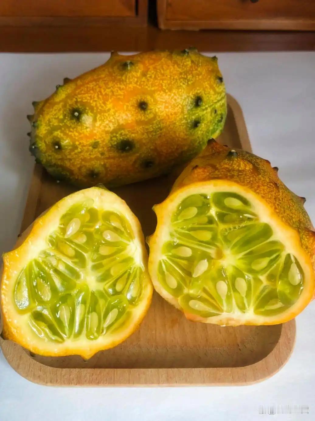 神仙水果🔥火参果美味攻略！
谁懂这个“黄金小刺猬”！颜值超高、低脂低糖、清爽解