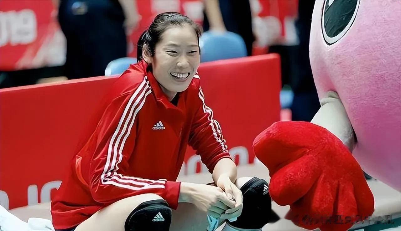 朱婷在哪里？中国女排需要你！

面对加拿大女排的狂轰滥炸，中国女排终于输了，挺不