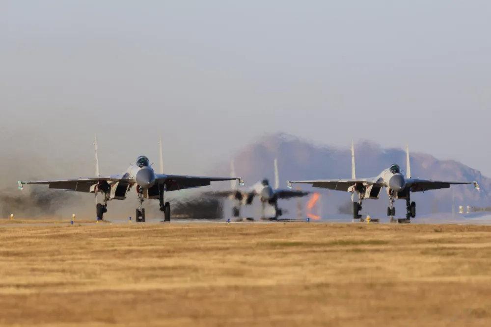 甬尚老兵的粉丝圈 【起床号 】我们无法预知未来是什么样子，却可以通过把握现在去塑