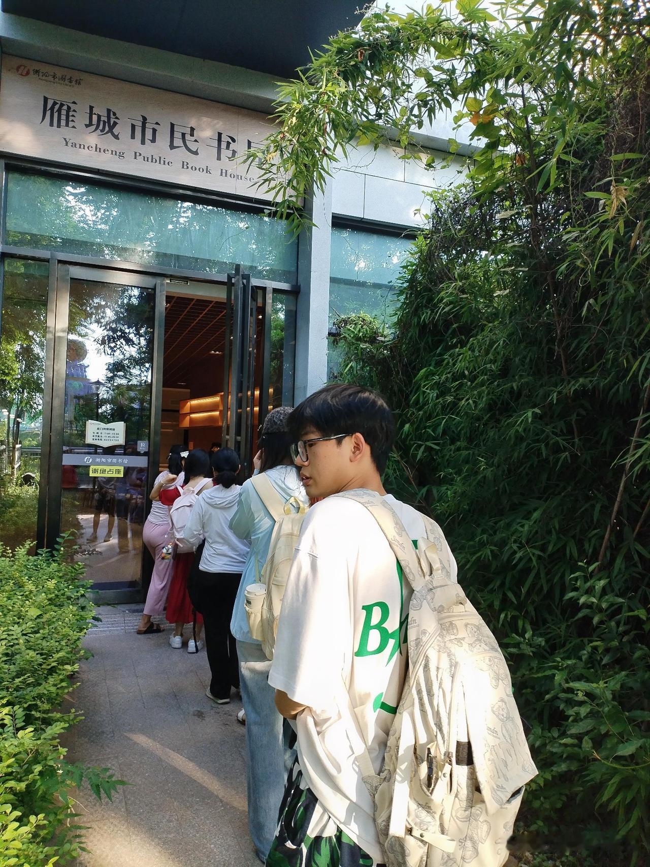 有风有雨有春秋，有山有水有山河——论创业者的格局、铁血与本心
 
世事浮沉皆为常
