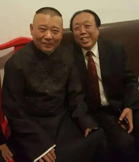 德云社痛失栋梁！知名相声演员邓德勇突发脑梗不幸长逝，引发多名昔日好友发文悼念，“