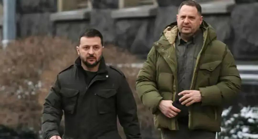 坐不住了！美国表态！
 
近日，参议员鲁比奥抛出“最大罪人不是美国”的12字论断