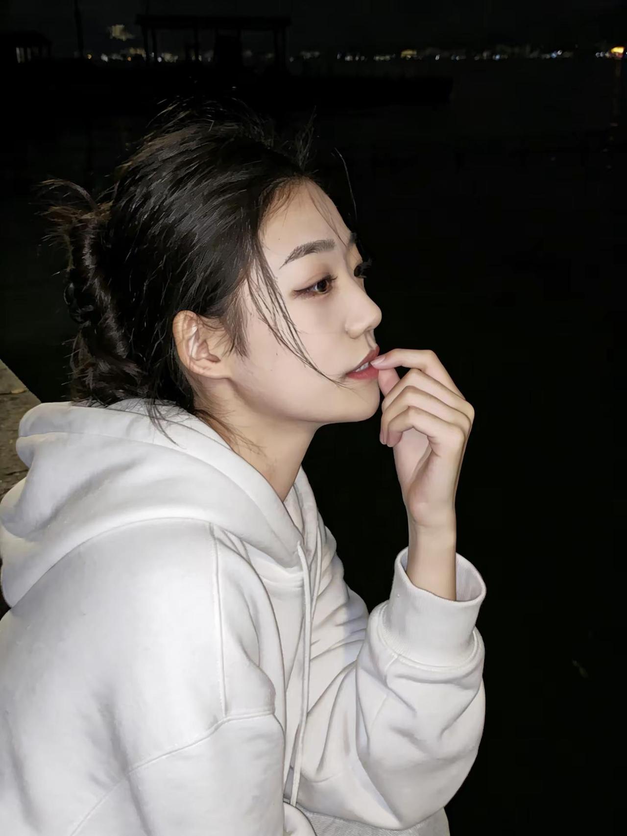 30岁后 胶原退场 骨相登场 各有风姿