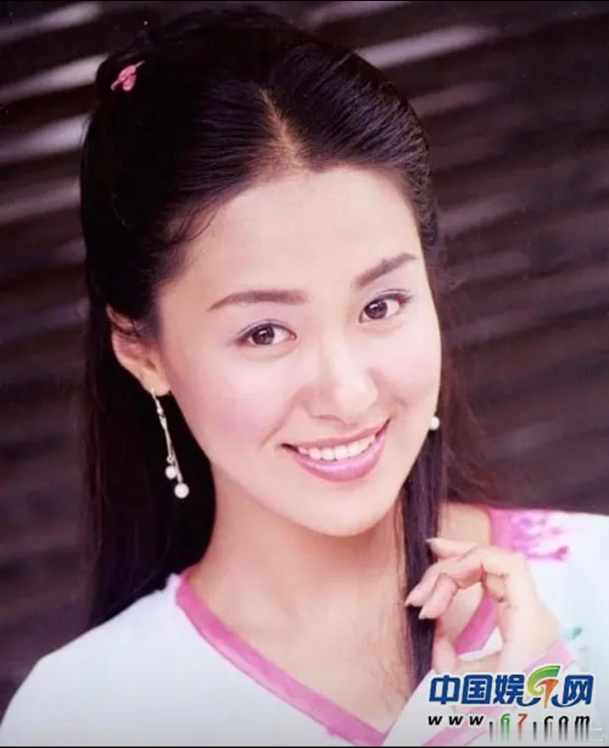 以前就有新闻标题说：李兰迪是小沈傲君！ ​​​