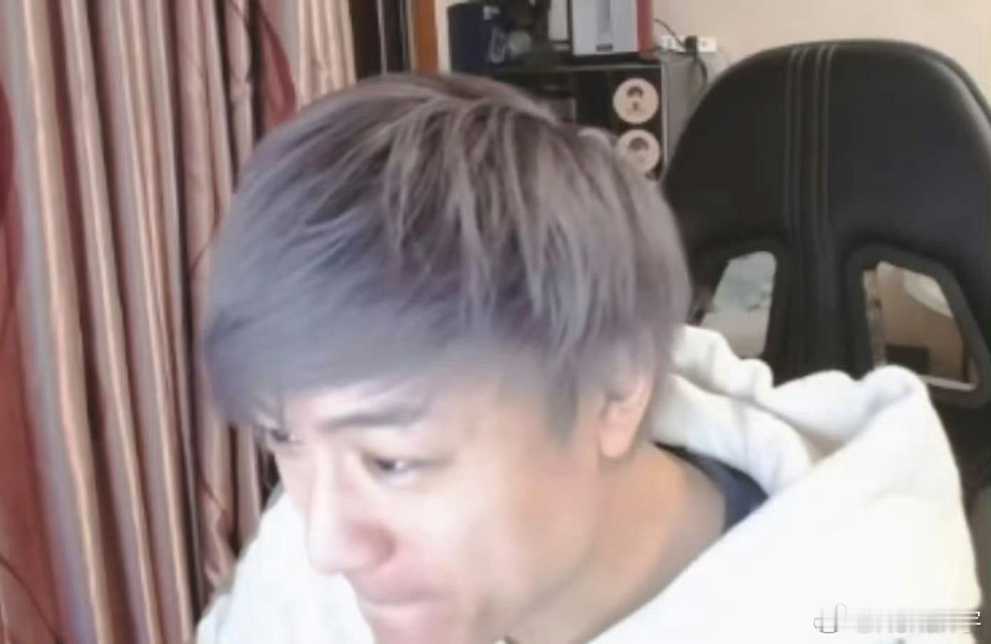 眼子再谈最近流畅的节奏“我只说了一句流畅这个人本性不坏，他和别人的矛盾，我也没有
