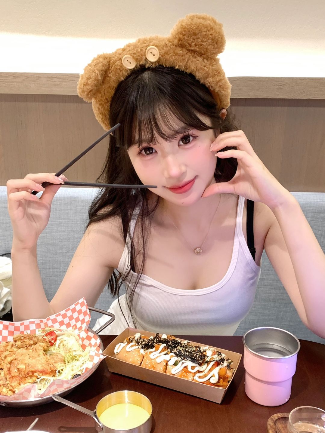 吃饭这么拍好好看- ̗̀( ˶'ᵕ'˶)