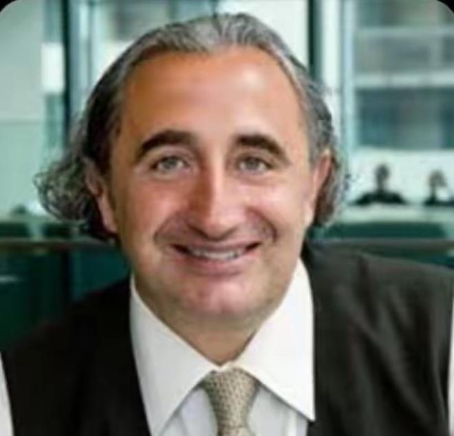 炸锅！犹太教授急呼全球同胞：立刻学中文！20年后，中国是唯一保命地

近日，一则