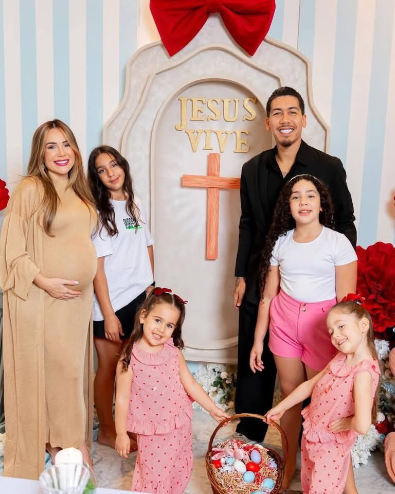 利物浦旧将  这位牧师有点眼熟 