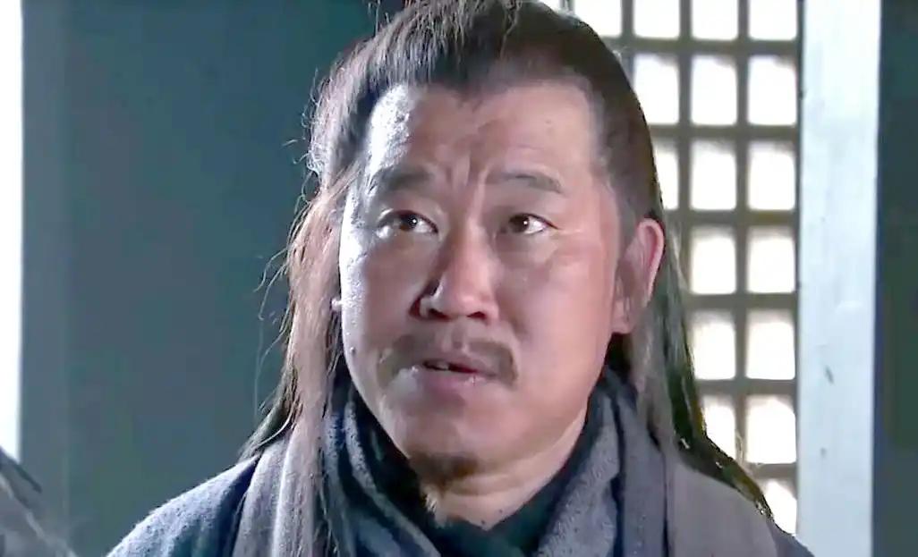 此人才能比庞统，诸葛亮上表贬他为庶人，诸葛亮病逝他双泪长流

三国时期，蜀汉有个