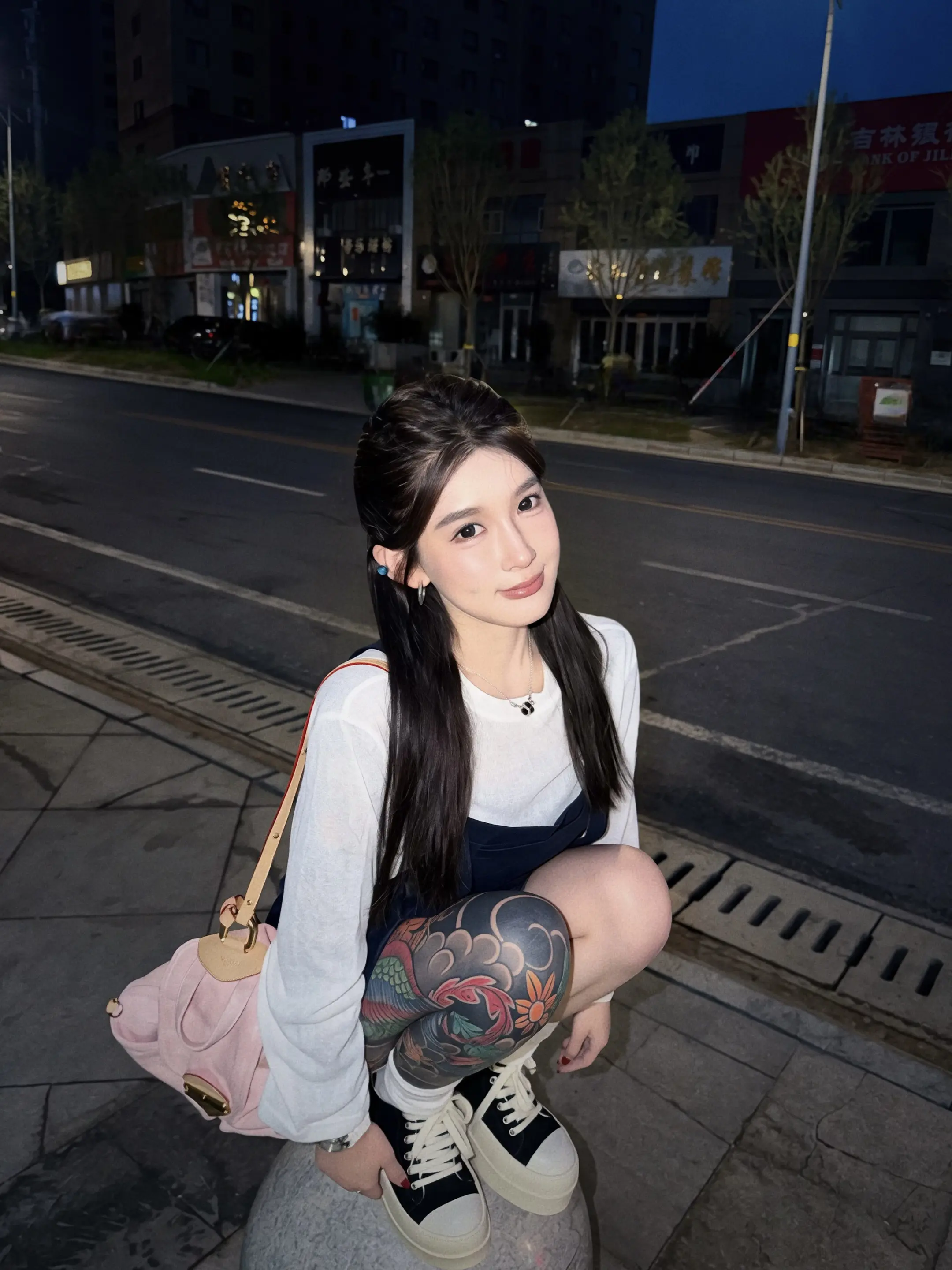 不在意的感觉好舒服 好平静 甚至连讨厌的情绪也没有了