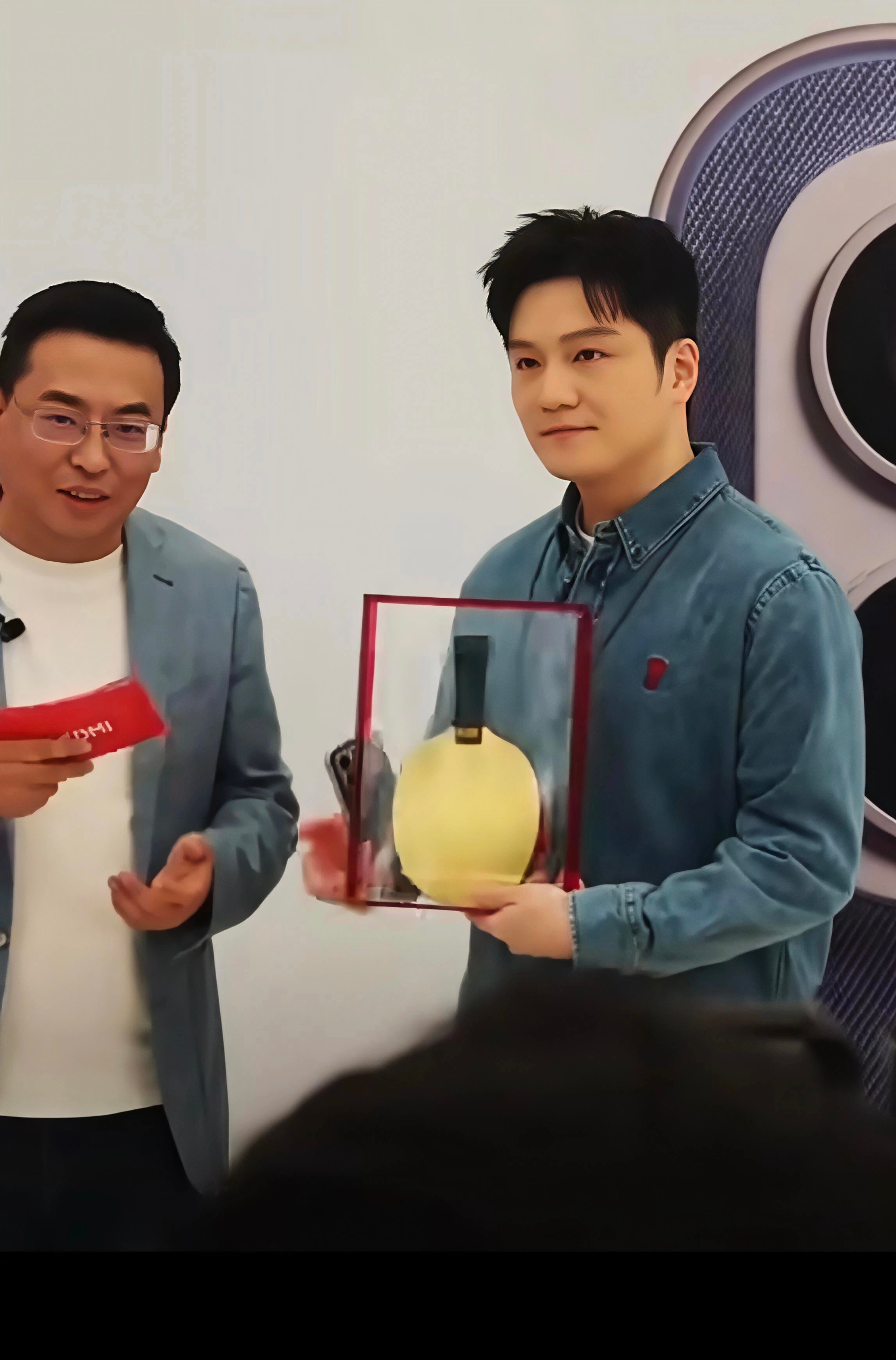 论营销，小米确实没输过。当然，樊振东也确实值得…… 