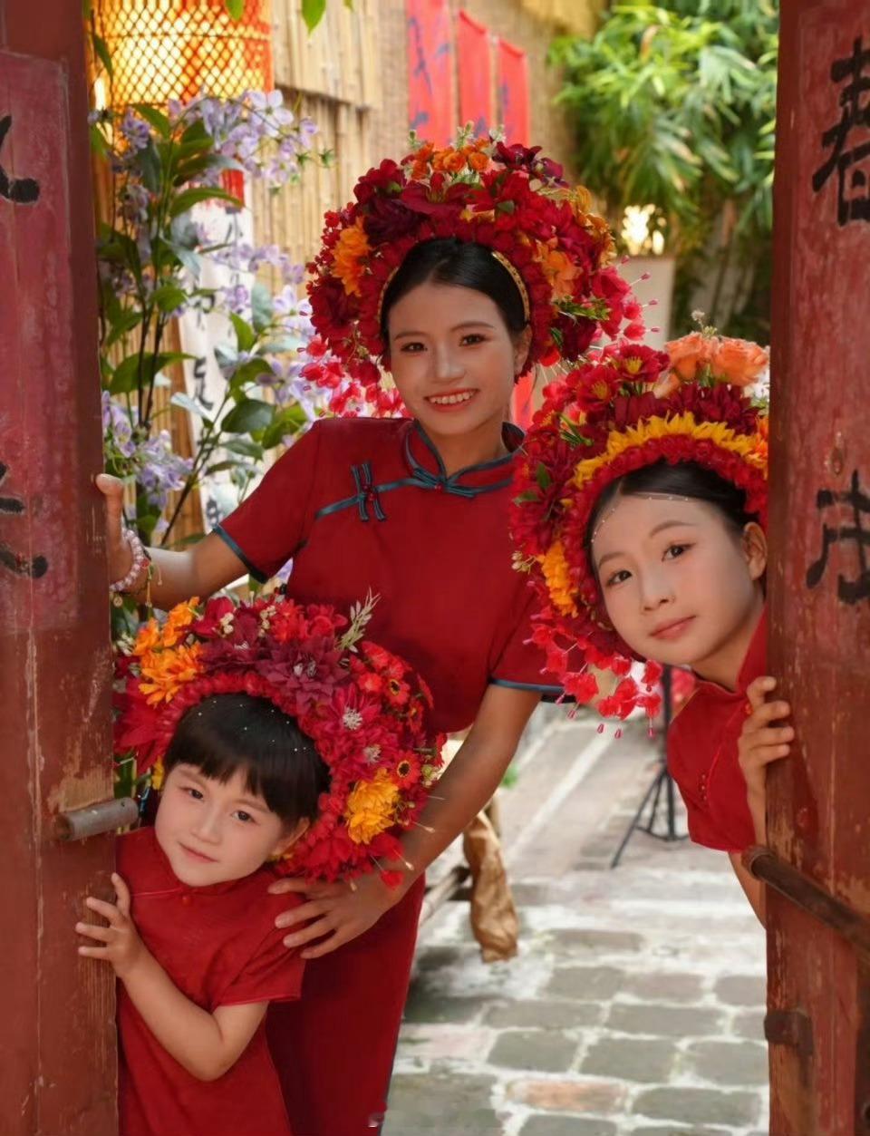 小英曝上拉如出轨表妹还真是不挑啊？看着标题疑惑了好久，太震惊了！ 