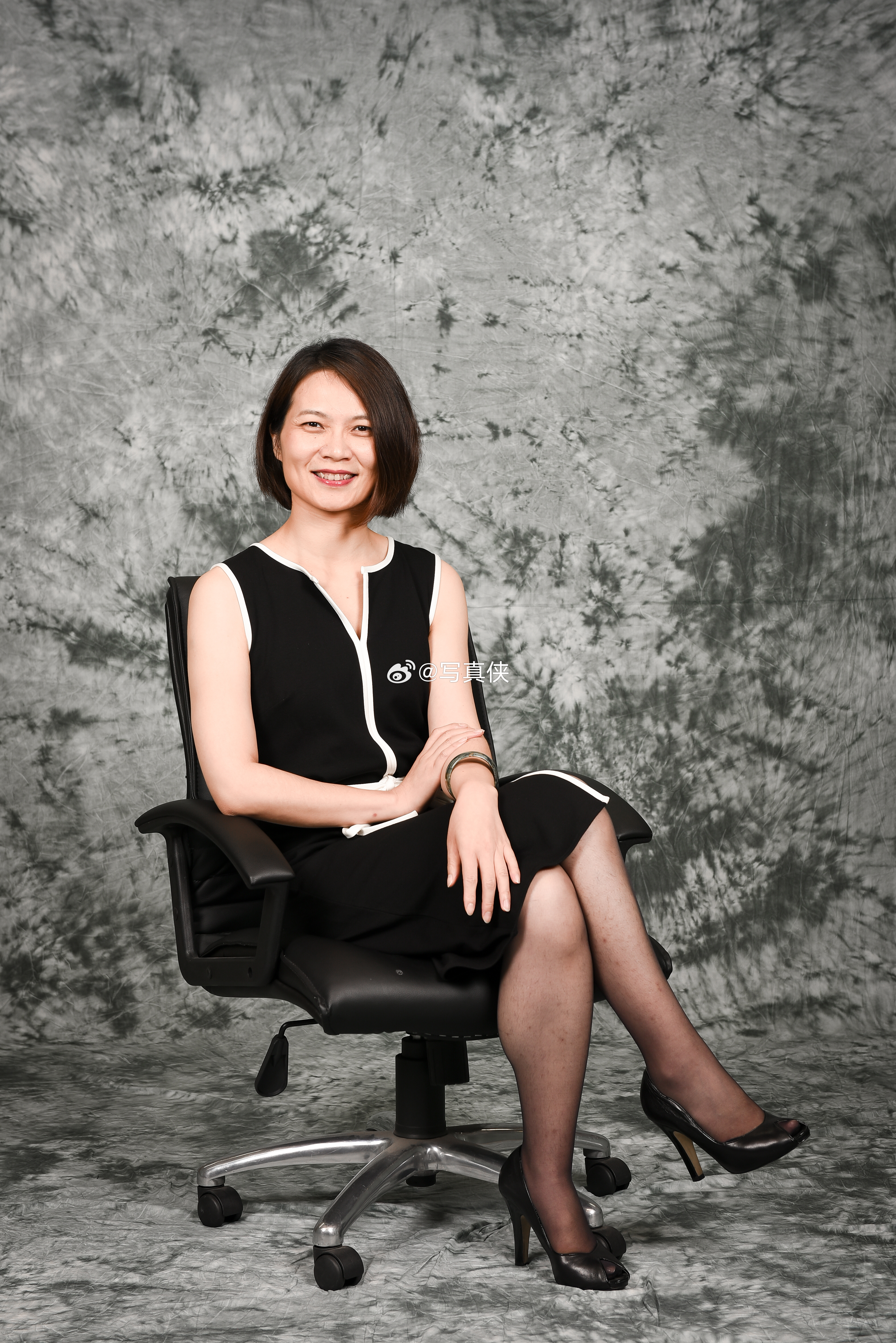 短发控[太开心][太开心][太开心] ​​​