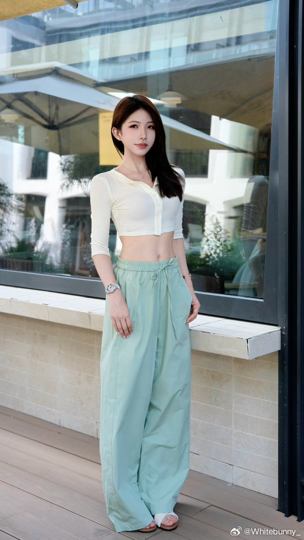 淡人穿搭 