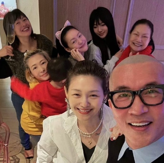 【台媒：大S遗产以信托形式留给子女】大S遗产安排大S去世后，遗产归属问题一直备受