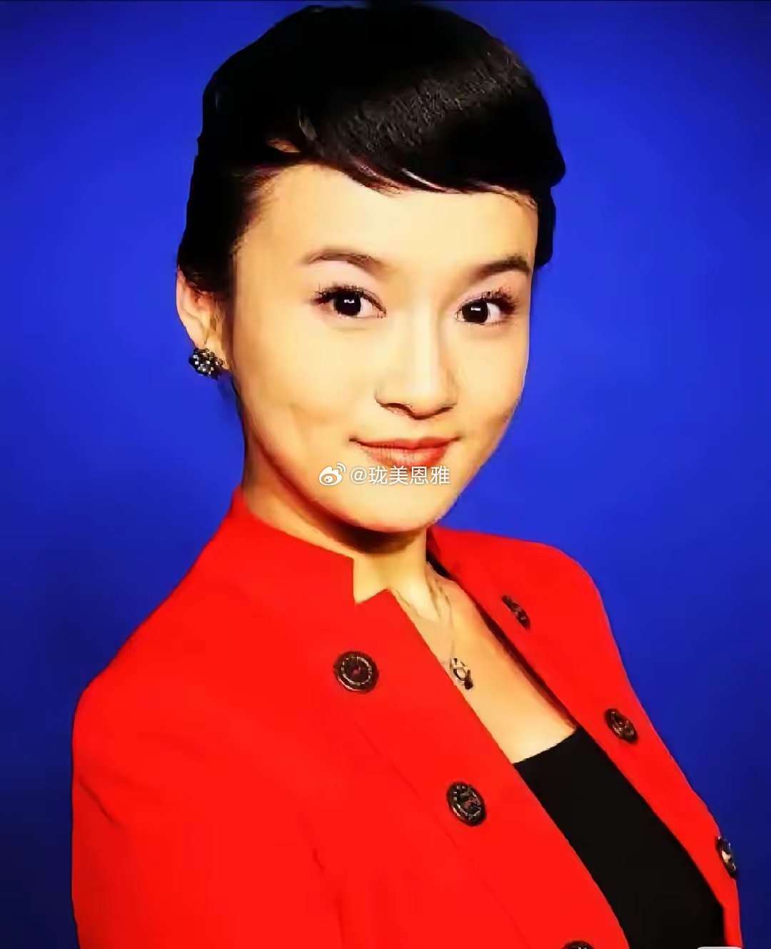 这六张照片竟然都是冉莹颖谁能告诉我冉莹颖真实的长相？不知邹市明还能认得出老婆不？