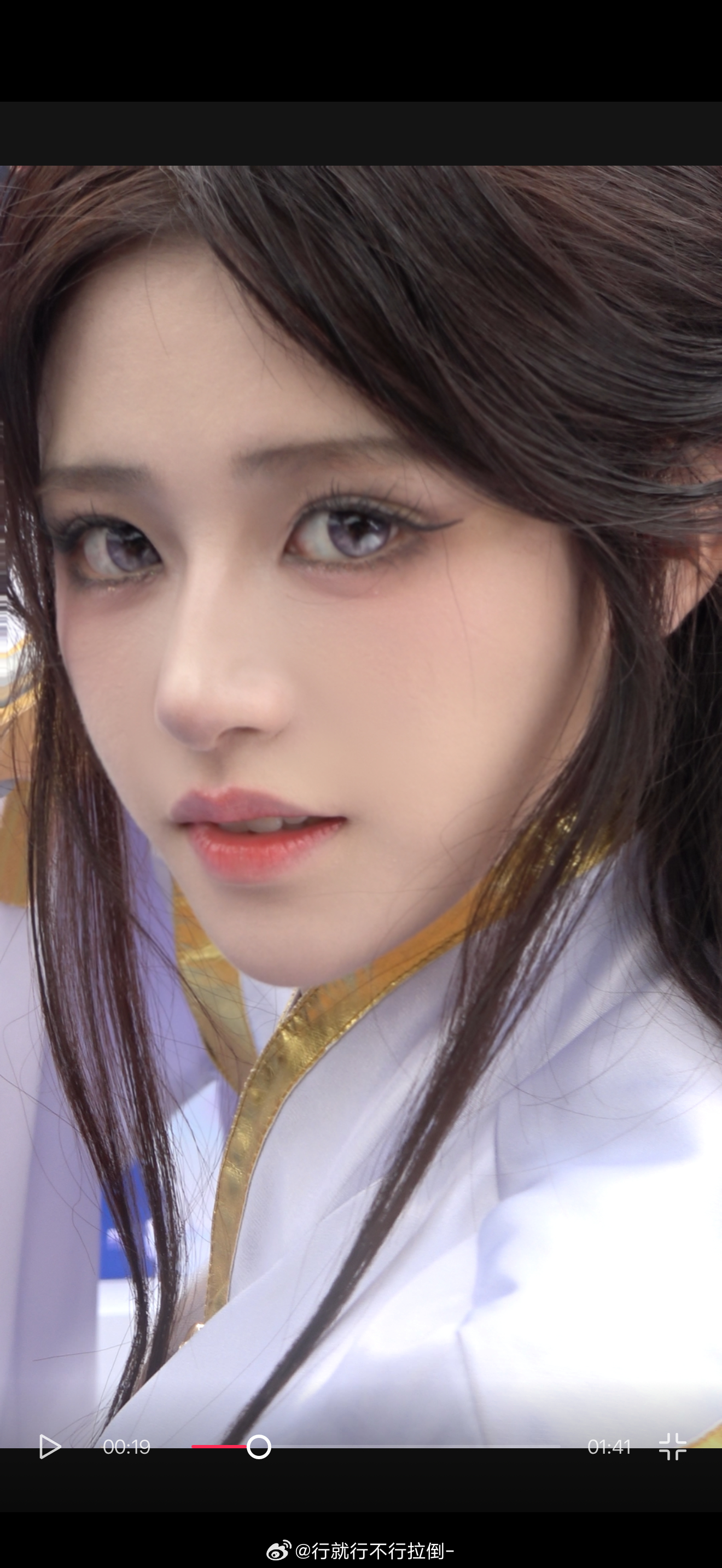 剪视频 这是谁 好陌生哦花碎花[超话] ​​​
