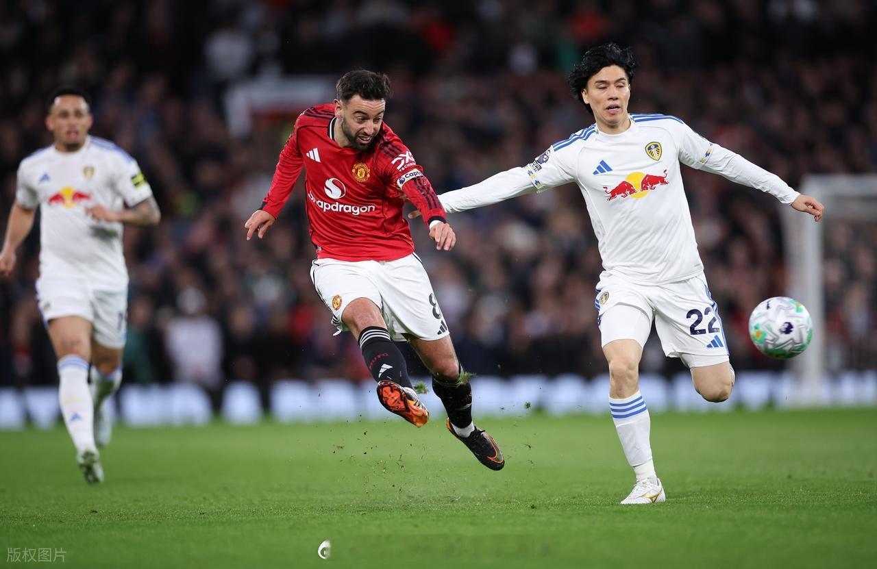 1-2大冷门+输球输人，10人曼联遭英超第15掀翻，2轮不败就此终结4 月 14