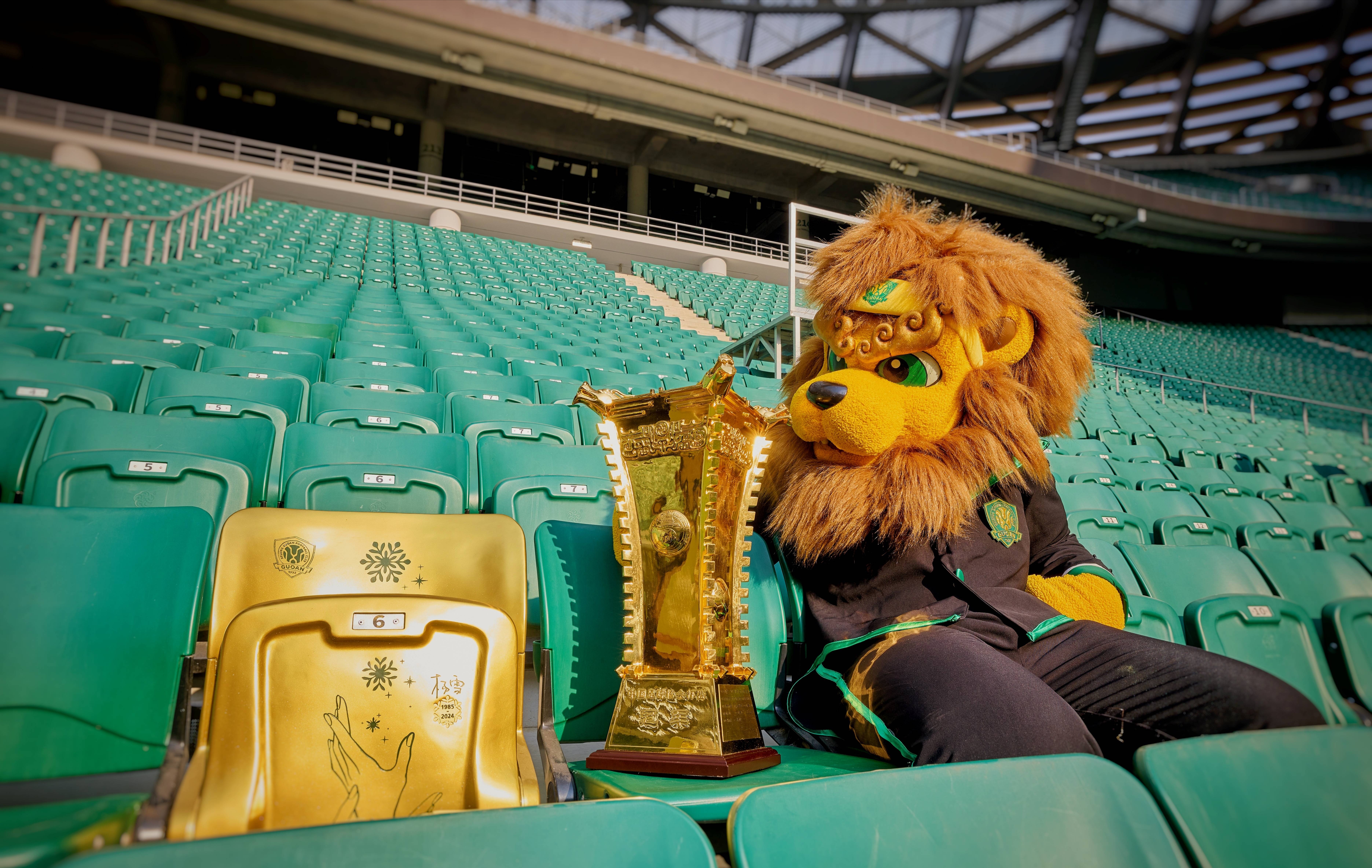 一个赛季结束了💚2025赛季将会是载入史册的赛季，一个极其独特，一个极其五味杂