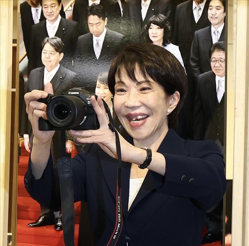 快讯！日本很慌，首相承认很难

当地时间12月23日，日本首相高市早苗公开表示，