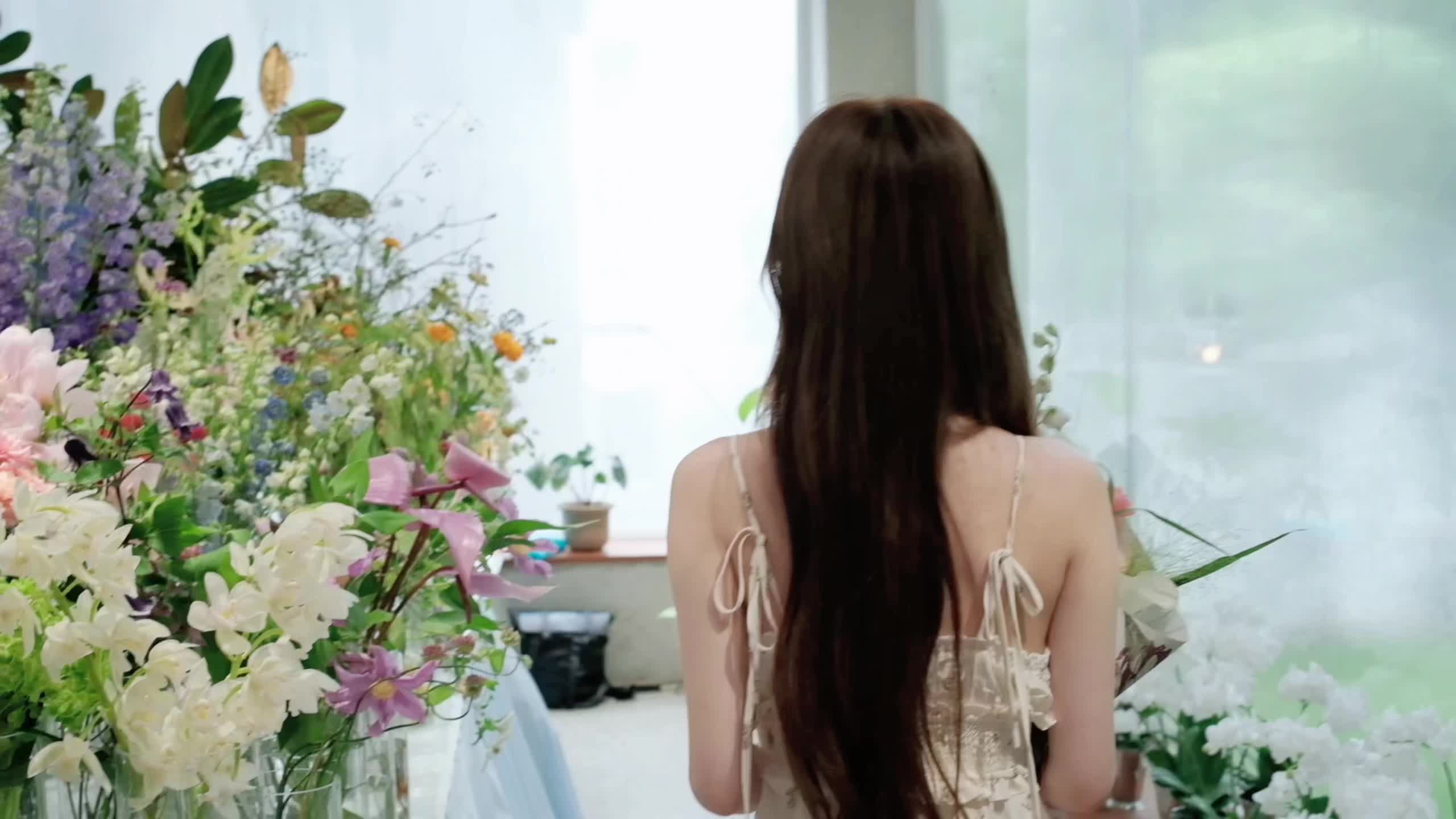 我喜欢给我昂贵东西的人 比如尊重 支持 宠爱