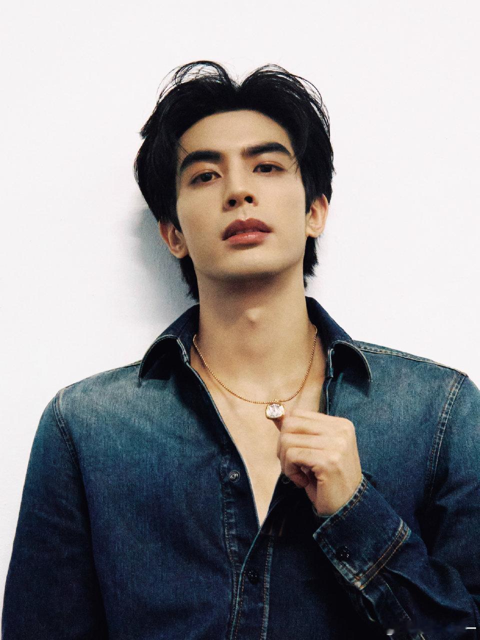 范一拍的宋威龙牛仔衣赛高！宋威龙gucci活动图