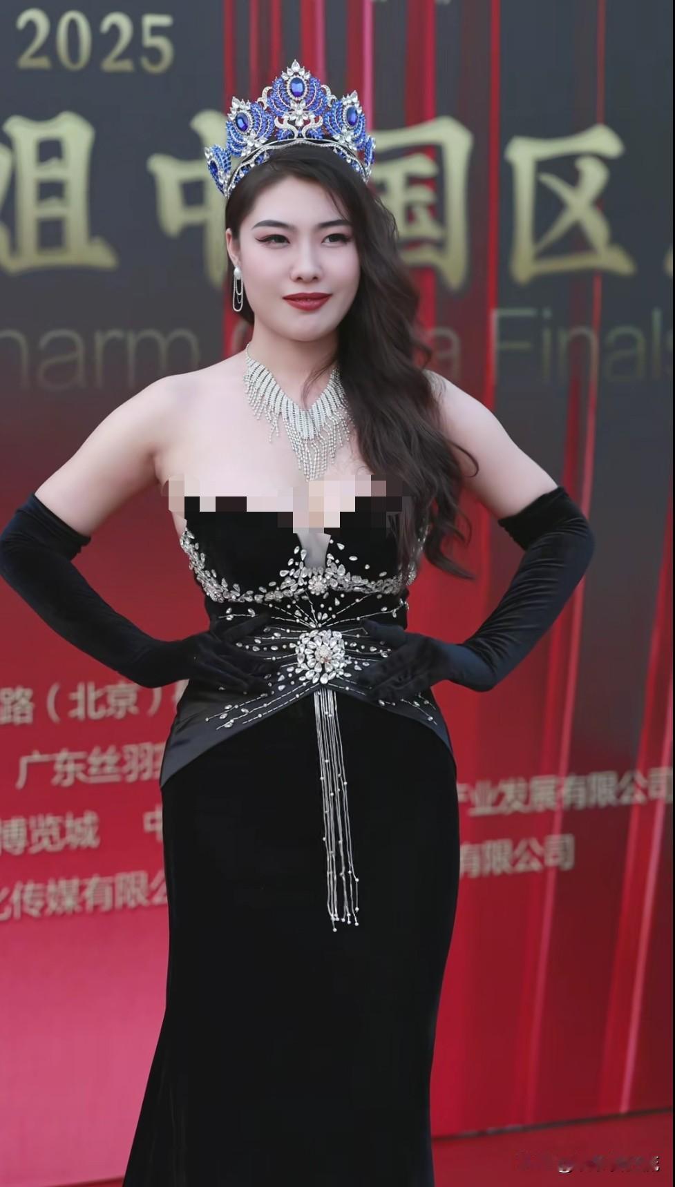 王紫馨，模特圈和演艺圈多领域才女，1990年出生，2011年涉足娱乐圈，有多部作