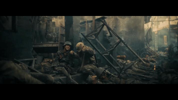 距离这样的日子才过去两代 哪有什么现世安稳，不过是有人以身赴死！《八千里路云和月