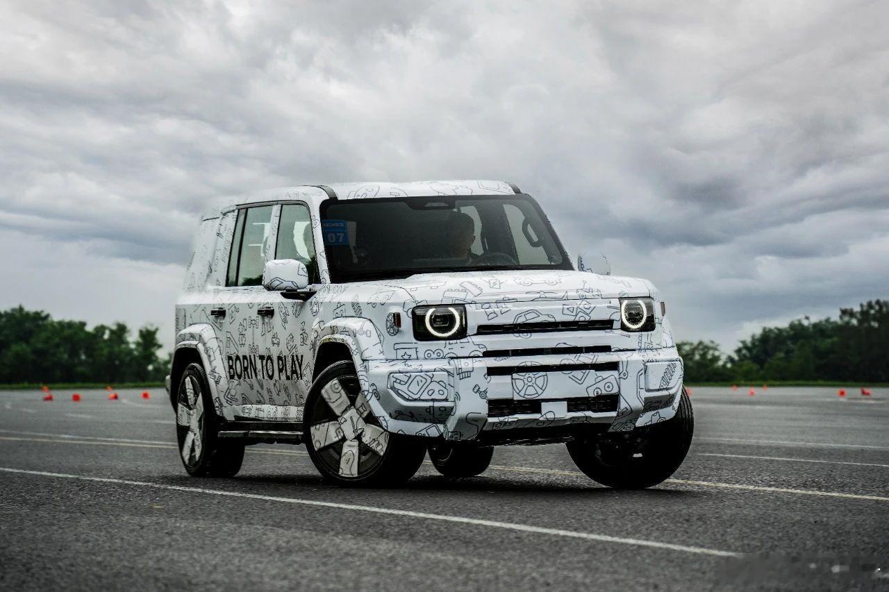 奇瑞旗舰车型iCar V27官曝7月31日，奇瑞iCar旗舰车型V27官曝，预计