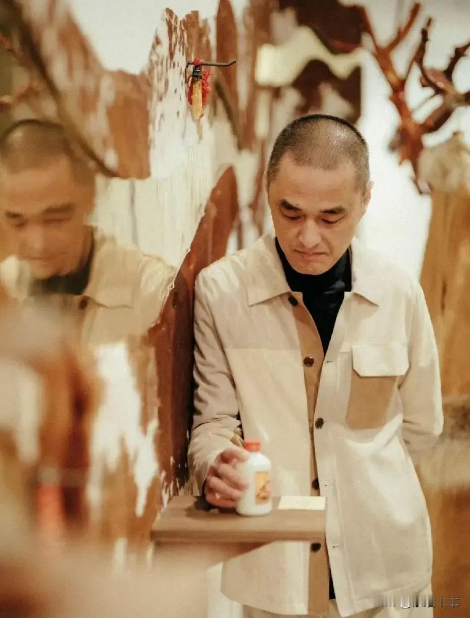 冯唐“穷人痴迷技术”背后，向上之路怎么走。

冯唐说了句，穷人爱钻研技术，这话一