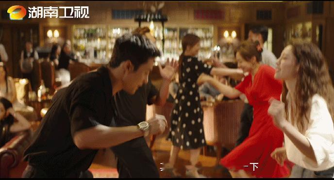 #灿烂的风和海阵容官宣# 💘#灿烂的风和海杀青#去相遇、去呼吸，看完杀青特辑感