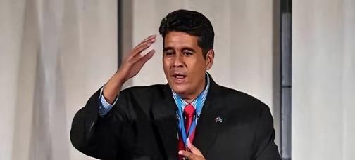 “中国你别逼我，我有权选择跟台湾当局做“朋友”，你管不着”帕劳总统惠恕仁最近在新