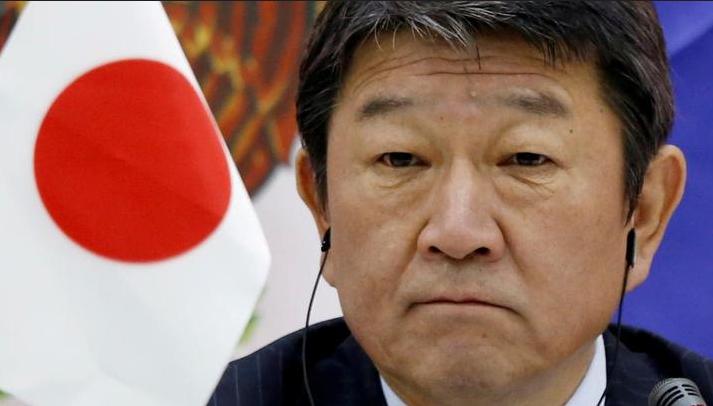 日本表态了！承认中国很重要。日本外长茂木敏充14日公开承认“冷静妥善沟通十分重要