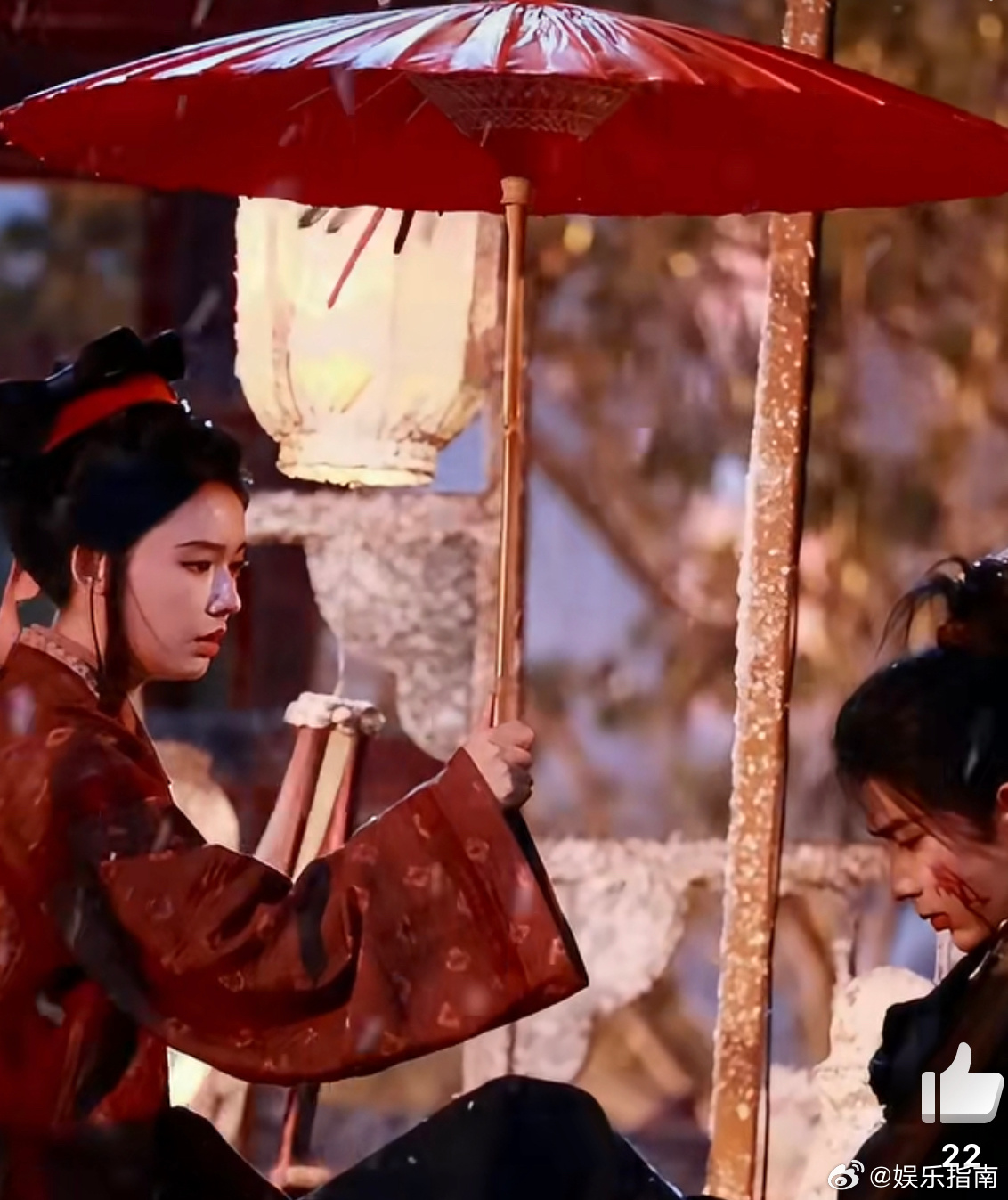 张凌赫林允《归鸾》雪地撑伞路透，救赎感拉满了！ 
